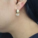 Brinco Com Zircônia Coração Dourado 