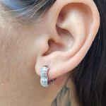 Mini Argola Com Zircônia Coração Prata 