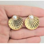 Brinco Folheado a Ouro 18K Concha Com Pérola 