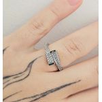 Anel Cravejado Em Zircônia Detalhado Prata 