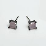 Brinco Semi Joia Ródio Negro Quadradinho Rosa 