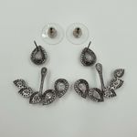 Brinco Ear Hook Semi Joia Ródio Negro Branco 