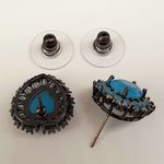 Brinco Semi Joia Ródio Negro Coração Azul 