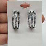 Argola Grafite Strass Branco