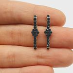 Brinco Ear Hook Flor Prata Azul Marinho 