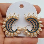 Brinco Pérolas Dourado Azul 