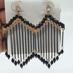 Brinco Dourado Preto 