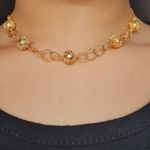 Colar Dourado Esferas 