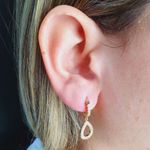 Mini Argola Zircônia Gota Dourada 