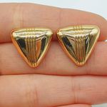 Brinco Triângulo Dourado 