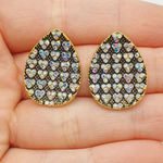 Brinco Ponteira Gota Prata Ouro Velho Furta-Cor 