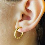 Argolinha Folheada A Ouro 18K Detalhada