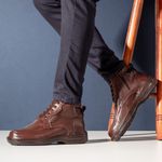 Bota Comfort Masculino em Couro Café