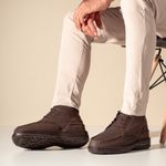 Bota Comfort Masculino em Couro Rústico Pinhão