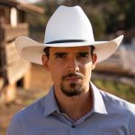 Chapéu Arizona Country Aba 12 Branco Bandinha de Couro Preto