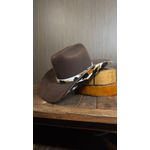 Chapéu Country Indomável Café Aba 10 Aveludado Unissex Bandinha e Detalhes Lateral de Couro Vaca Mesclado