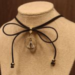 Choker Feminina Camurça Preta 