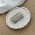 BRINCO NOSSA SENHORA MANTO DE ZIRCÔNIA SAFIRA