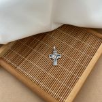 PINGENTE CRUCIFIXO COM FACE DE CRISTO ENVELHECIDO
