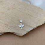 PINGENTE ESPÍRITO SANTO PEQUENO COM 2 MINI ZIRCÔNIAS