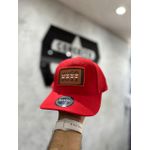 Boné Hugo Vermelho