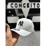 Boné New Era Branco/Preto