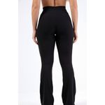 CALÇA FLARE NAOMI PRETA
