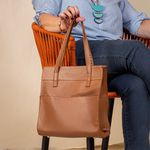 Bolsa Feminina Couro Legítimo Bolsos Externos Grande Caramelo