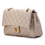 Bolsa Transversal Feminina Matelassê em Couro Alça de corrente Dourada – Off white 