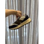 Tênis New Balance 370v1 Marinho/Nude 1302