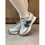 Tênis New Balance 327 Utility Verde 