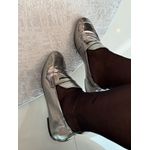 Loafer Slipper Bico Alongado Couro Spechio Metalizado Pewter