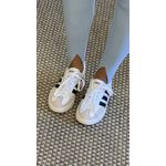 Tênis Adidas Barreda Preto e Branco 1009