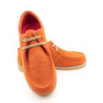 Outlet Sapato London Clássico couro camurça laranja solado crepe borracha látex.