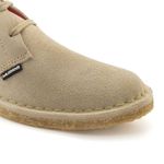 Bota Camping Taupe em couro legitimo com solado crepe em borracha látex.