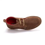 Bota Camping Chocolate em couro legitimo com solado crepe em borracha látex.