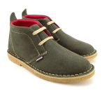 Bota Camping verde musgo em couro legitimo com solado em borracha látex.