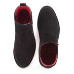 Bota Chelsea Masculina em couro camurça preta, solado látex e palmilha anatômica