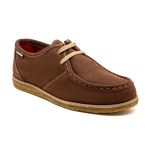 Sapato London Clássico em couro chocolate, solado crepe em látex e palmilha anatômica.