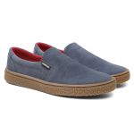 Sapato Slip-On couro jeans, solado borracha ambar e palmilha anatômica.