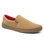 Sapato Slip-On couro bege, solado borracha ambar e palmilha anatômica.