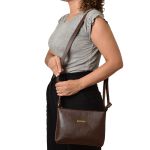 Bolsa Feminina Pequena Transversal chocolate DM-22