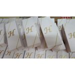 Caixa com pintura acetinada personalizada