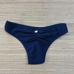 Tanga Larga Marinho Textura