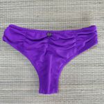 Hot Pants Drapeada Fúcsia Textura