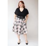 Blusa Podrinha Gola V Preta - Plus Size