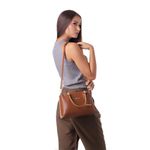Bolsa Feminina Baú Marrom Dhaffy