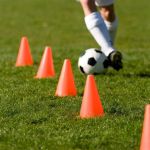 Kit 10 Cones De Agilidade Demarcatório Para Treino Funcional Academia Treinamento De Coordenação