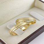 Alianças de Ouro18k Noivado e Casamento Banhado a Ouro 18k 