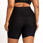 BERMUDA DOTS PLUS PRETO